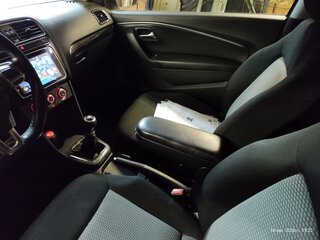 2011 Volkswagen Polo V, белый, 600000 рублей, вид 4