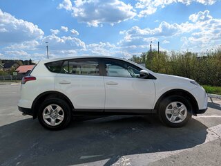 2018 Toyota RAV4 IV (XA40) Рестайлинг, белый, 2250000 рублей, вид 5