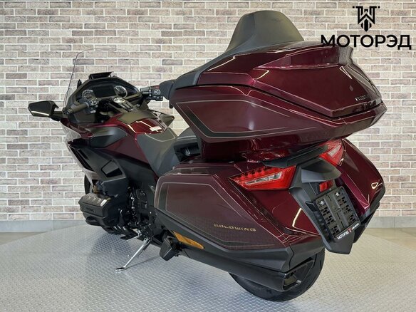 2025 Honda GL 1800 Gold Wing, красный, 3195000 рублей - вид 13