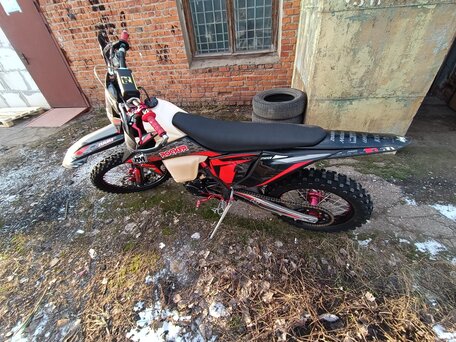 2022 ZM Rocker, красный, 175000 рублей, вид 1