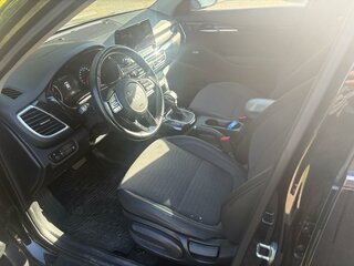 2021 Kia Seltos I, чёрный, 2240000 рублей, вид 4