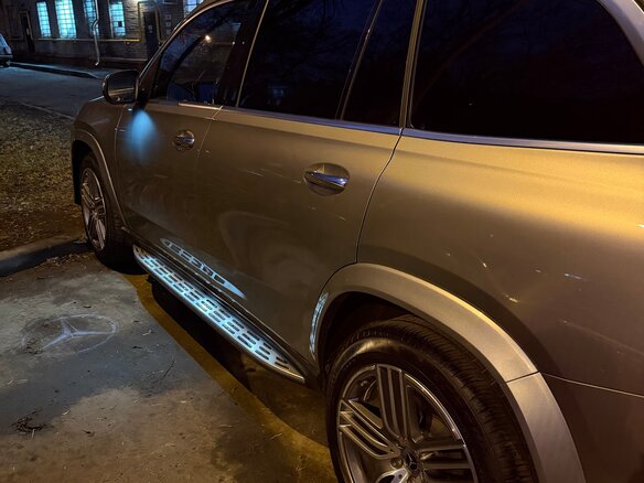 2021 Mercedes-Benz GLS 450 II (X167), серый - вид 5