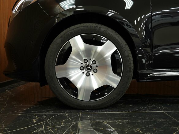 2026 Mercedes-Benz V-Класс Extra Long 300 d экстра длинный III (W447) Рестайлинг 2, чёрный, 13881660 рублей - вид 8