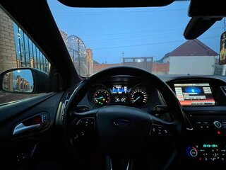 2016 Ford Focus III Рестайлинг, серый, 920000 рублей, вид 3