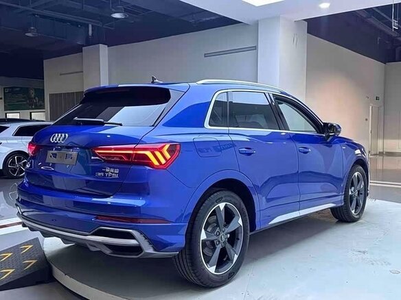 2022 Audi Q3 35 TFSI II (F3), синий, 2860000 рублей - вид 6