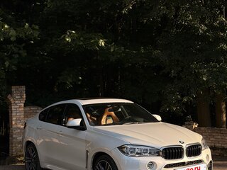 2018 BMW X6 M II (F86), белый, 4250000 рублей, вид 3