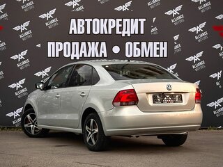 2014 Volkswagen Polo V, серый, 670000 рублей, вид 5