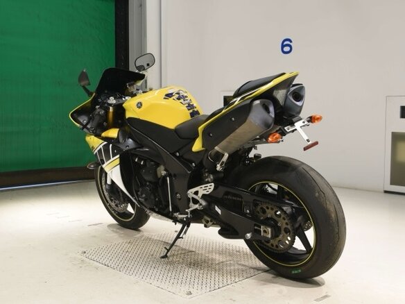 2009 Yamaha YZF-R1, жёлтый, 693000 рублей - вид 5