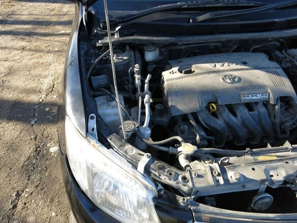 2011 Toyota Corolla Fielder X (E140, E150) Рестайлинг, чёрный, 750000 рублей - вид 20