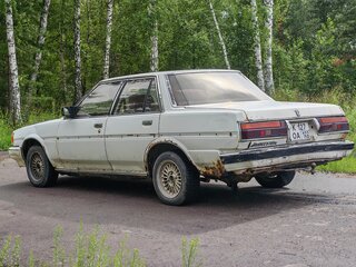 1985 Toyota Cresta II (X70), белый, 175000 рублей, вид 3