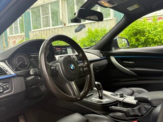 2018 BMW 3 серии 330i xDrive VI (F3x) Рестайлинг, синий, 3100000 рублей, вид 3