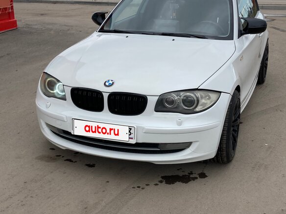 2010 BMW 1 серии 116i I (E81/E82/E87/E88) Рестайлинг, белый, 900000 рублей - вид 6