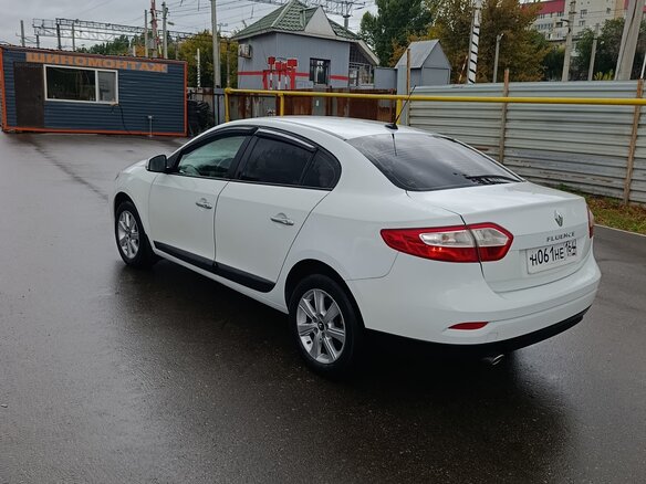 2013 Renault Fluence I, белый, 690000 рублей - вид 7