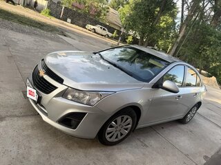 2013 Chevrolet Cruze I Рестайлинг, серебристый, 850000 рублей, вид 1