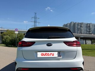 2019 Kia Ceed III, белый, 1520000 рублей, вид 5