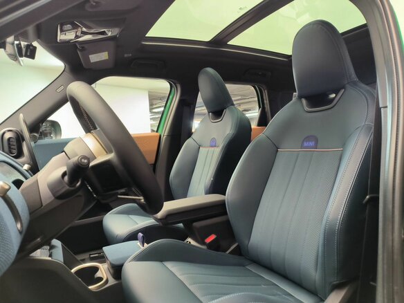 2026 Mini Countryman S III, зелёный - вид 7