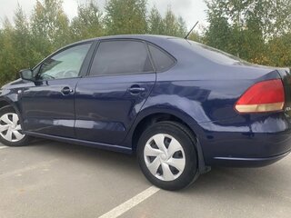 2013 Volkswagen Polo V, синий, 385000 рублей, вид 3