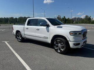 2023 Ram 1500 Quad Cab V, белый, 8550000 рублей, вид 3