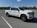 2023 Ram 1500 Quad Cab V, белый, 8550000 рублей - вид 2