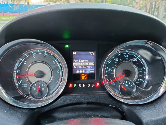 2008 Chrysler Voyager Grand V, чёрный, 2000000 рублей - вид 18