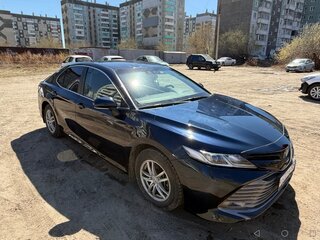 2018 Toyota Camry VIII (XV70), синий, 2800000 рублей, вид 1