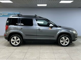 2016 Skoda Yeti I Рестайлинг, серый, 1189000 рублей, вид 4