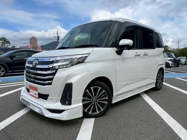 Открыть фотографии: Toyota Roomy I Рестайлинг