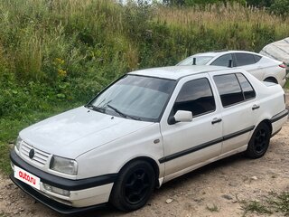 1997 Volkswagen Vento, белый, 155000 рублей, вид 2