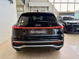 2025 Audi Q5 40 TFSI III (GU), чёрный, 7499000 рублей, вид 5