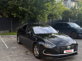 2019 Hyundai Sonata VIII (DN8), чёрный, 1700000 рублей, вид 3