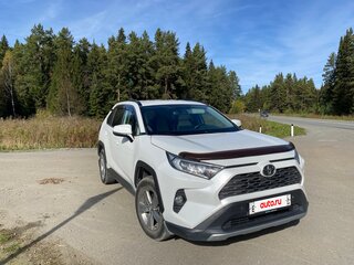 2020 Toyota RAV4 V (XA50), белый, 2850000 рублей, вид 3