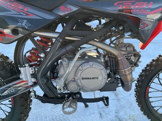 2024 Regulmoto Seven Medalist Pro, красный, 88999 рублей, вид 4