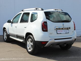 2017 Renault Duster I Рестайлинг, белый, 1050000 рублей, вид 5