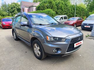 2010 Mitsubishi Outlander II Рестайлинг, серый, 699000 рублей, вид 3