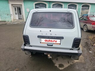 2011 Lada (ВАЗ) 2121 (4x4) I Рестайлинг, белый, 490000 рублей, вид 4