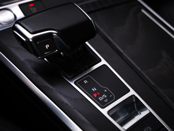 2020 Audi A6 40 TDI V (C8), чёрный, 3049000 рублей - вид 22