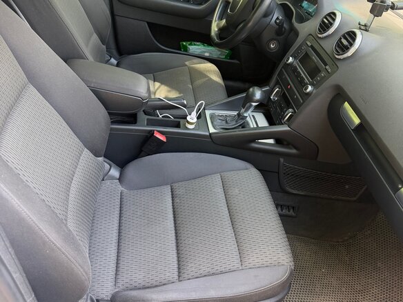 2009 Audi A3 II (8P) Рестайлинг 2, белый, 700000 рублей - вид 5