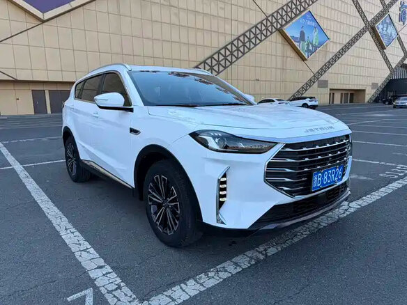 2022 Jetour X70+ I, белый - вид 2