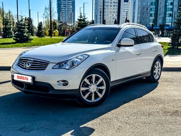 2011 Infiniti EX25 I (J50), белый, 1800000 рублей - вид 1