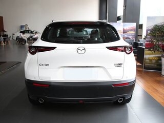 2025 Mazda CX-30 I, белый, 2942918 рублей, вид 5