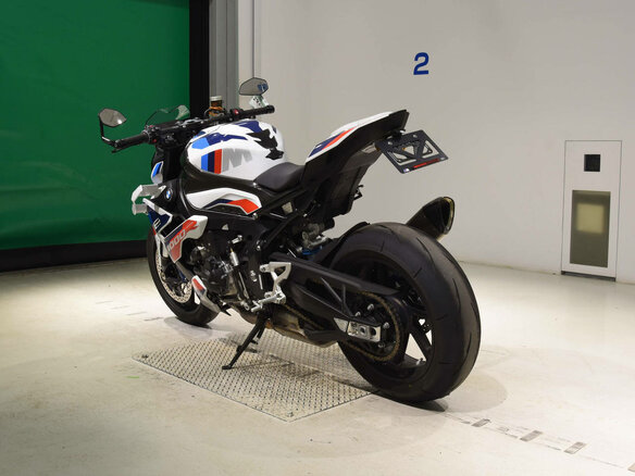 2023 BMW M 1000 R, белый, 1870000 рублей - вид 5