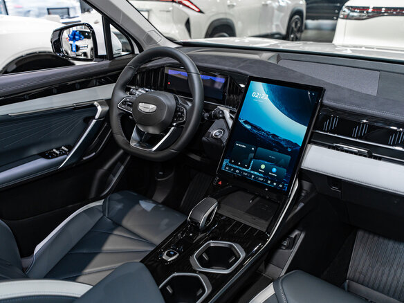 2026 Geely Atlas II, белый - вид 5