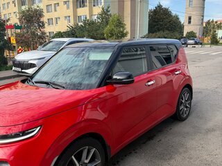 2021 Kia Soul III, красный, 1777777 рублей, вид 5