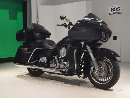 2009 Harley-Davidson Road Glide, чёрный, 705000 рублей, вид 3
