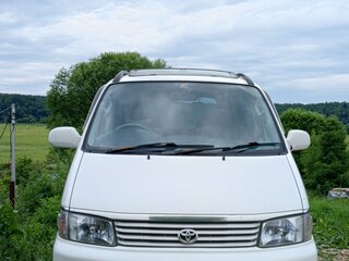 1997 Toyota Regius I, белый, 750000 рублей, вид 2