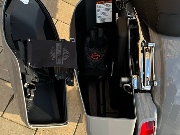 2024 Harley-Davidson Road Glide, серый, 3150000 рублей - вид 15