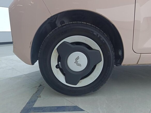 2022 Wuling Mini EV 9 kWh II, бежевый, 650000 рублей - вид 16