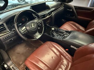 2017 Lexus LX 570 III Рестайлинг 2, чёрный, 6000000 рублей, вид 2