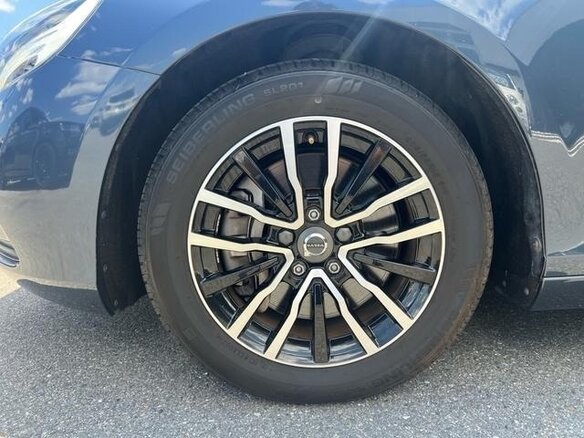 2020 Volvo V40 II Рестайлинг, синий - вид 37