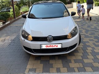 2010 Volkswagen Golf VI, белый, 500000 рублей, вид 2